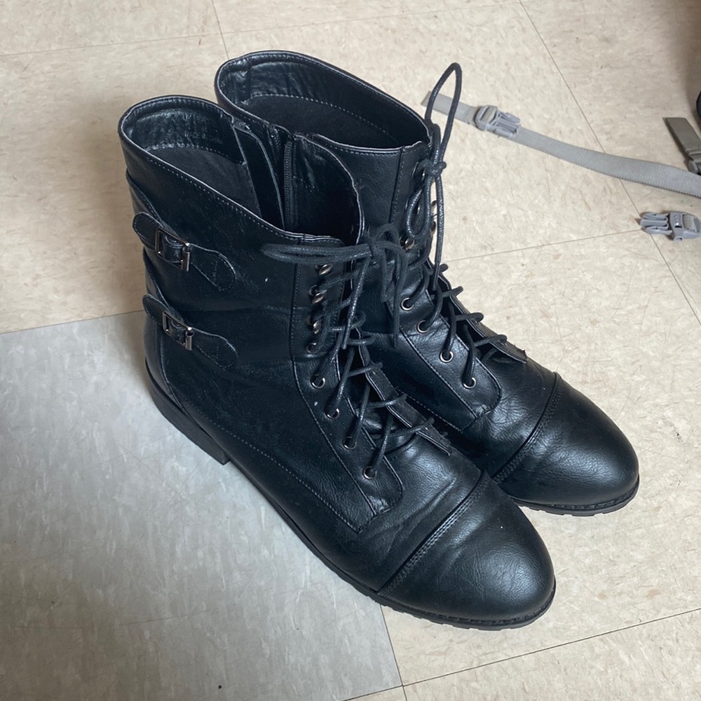 Black Combat Boots Women’s US 14 Long Tall Sally Shoes Boots